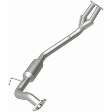 Load image into Gallery viewer, MagnaFlow 98-99 Isuzu Amigo 2.2L Direct Fit Converter