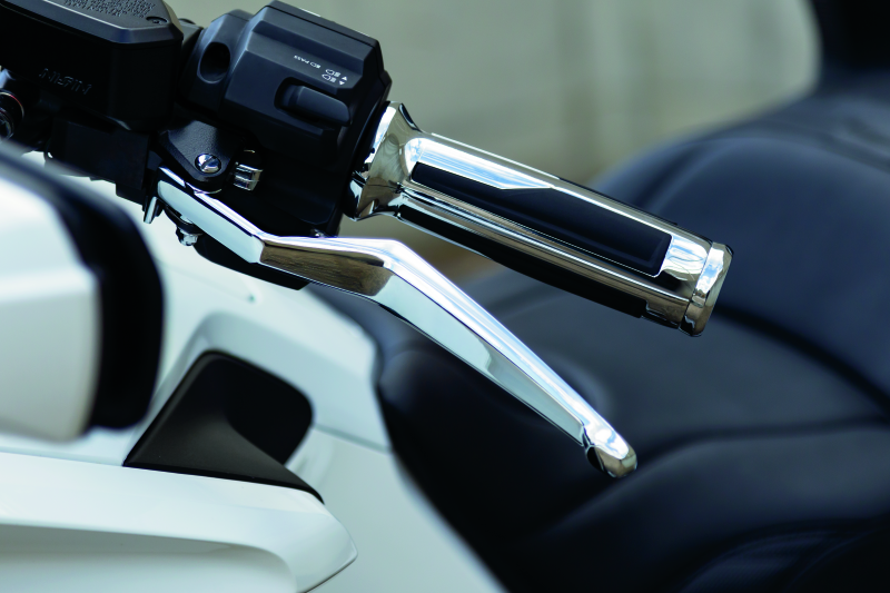 Kuryakyn Omni Lever Set - Clutch Lever Not Used On Dct Models - Chrome