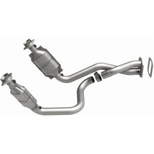Load image into Gallery viewer, MagnaFlow 2005 Ford F-250 Super Duty 6.8L Direct Fit Converter