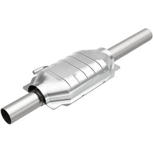 Load image into Gallery viewer, MagnaFlow Direct Fit Catalytic Converter 81-83 Jeep Cherokee 4.2L