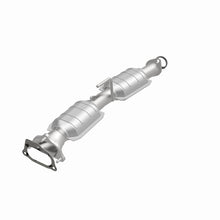 Load image into Gallery viewer, MagnaFlow Direct Fit Catalytic Converter 2001-05 Explorer 4.0L Sport Trac Rear Section