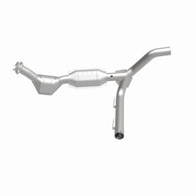 Load image into Gallery viewer, MagnaFlow Direct Fit Catalytic Converter 97-98 Ford F-150 4.6L