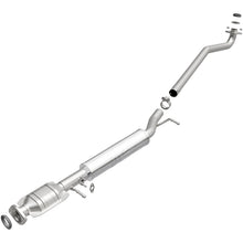 Load image into Gallery viewer, MagnaFlow Converter Direct Fit 2001-2003 Toyota Highlander V6 3.0L SS Catalytic Converter 52336