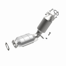 Load image into Gallery viewer, MagnaFlow Direct Fit Catalytic Converter 07-08 G35/37/350Z Driver Side OEM