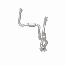 Load image into Gallery viewer, MagnaFlow Direct Fit Catalytic Converter 05-06 Jeep Grand Cherokee 3.7L Y-Pipe Assy (49 State)