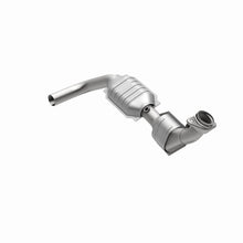 Load image into Gallery viewer, MagnaFlow Direct Fit Catalytic Converter 03 Lincoln Navigator 5.4L