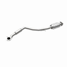 Load image into Gallery viewer, MagnaFlow Direct Fit Catalytic Converter 99-02 Daewoo Nubira 2.0L re