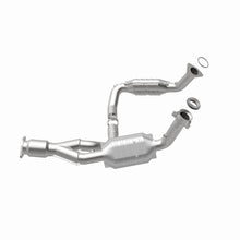 Load image into Gallery viewer, MagnaFlow Direct Fit Catalytic Converter 06-09 TB/Envoy 5.3/6.0 OEM