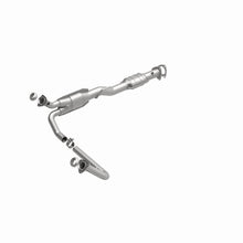 Load image into Gallery viewer, MagnaFlow Direct Fit Catalytic Converter Chevy Astro 00-04 4.3L