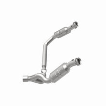 Load image into Gallery viewer, MagnaFlow Direct Fit Catalytic Converter 09-13 Dodge Ram 1500 Pickup 4.7L