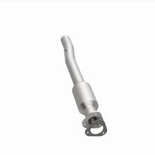 Load image into Gallery viewer, MagnaFlow Direct Fit Catalytic Converter 2000-2002 Ford E-150/E-250/E-350 Ecoline/Super Duty