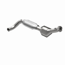 Load image into Gallery viewer, MagnaFlow Direct Fit Catalytic Converter 97-98 Ford Trucks 4.6L