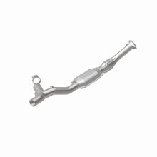 Load image into Gallery viewer, MagnaFlow Direct Fit Catalytic Converter 98 Ford Expedition 5.4L