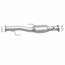 Load image into Gallery viewer, MagnaFlow Direct Fit Catalytic Converter 99-02 4Runner Rear 3.4L