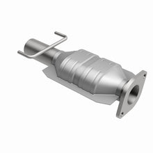 Load image into Gallery viewer, MagnaFlow Direct Fit Catalytic Converter 95-02 Lincoln Continental