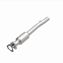 Load image into Gallery viewer, MagnaFlow Direct Fit Catalytic Converter 99-01 E350 Van 5.4/6.8L