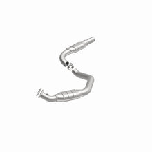 Load image into Gallery viewer, MagnaFlow Direct Fit Catalytic Converter 03-09 GM 2500/3500 Driver Side