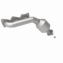 Load image into Gallery viewer, MagnaFlow Direct Fit Catalytic Converter 2009 Kia Borrego 3.8L Driver Side