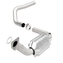 Load image into Gallery viewer, MagnaFlow Direct Fit Catalytic Converter 03-06 Hummer H2 6.0L D/S