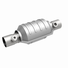 Load image into Gallery viewer, MagnaFlow Universal Catalytic Converter 2 Dual O2 Boss