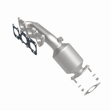 Load image into Gallery viewer, MagnaFlow OEM Grade Manifold Catalytic Converter Direct Fit - 09-11 Hyundai Genesis V6 3.8L