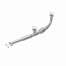 Load image into Gallery viewer, MagnaFlow Direct Fit Catalytic Converter 96-00 Dodge Avenger 2.5L Front
