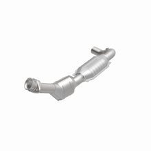 Load image into Gallery viewer, MagnaFlow Direct Fit Catalytic Converter 00-03 Ford Van 4.2L OEM