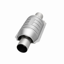 Load image into Gallery viewer, MagnaFlow Universal Catalytic Converter 1.75 Single O2 Boss
