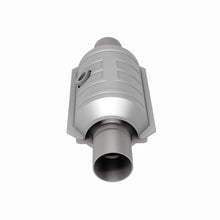 Load image into Gallery viewer, MagnaFlow Universal Catalytic Converter 1.75 Mid Bed Sensor