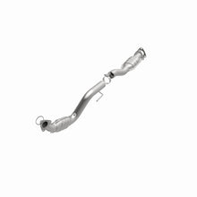 Load image into Gallery viewer, MagnaFlow Direct Fit Catalytic Converter 03-07 GM 2500/3500 Passenger Side