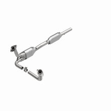 Load image into Gallery viewer, MagnaFlow Direct Fit Catalytic Converter 96 Bronco F150/F250 2 Conv