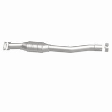Load image into Gallery viewer, MagnaFlow Direct Fit Catalytic Converter 2011-2012 EQUINOX 3.0L Underbody