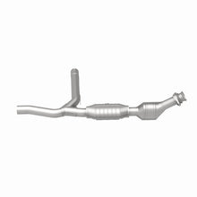 Load image into Gallery viewer, MagnaFlow Direct Fit Catalytic Converter 01-04 Ford F-150 4.2L 2wd