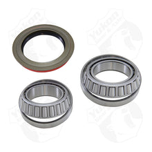 Load image into Gallery viewer, Yukon Gear Ford E350/F350 F/F Dana 60 &amp; Dana 70 Rear Replacement Axle Bearing Kit / 67-97 - GTR Auto