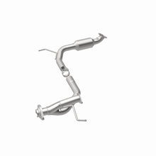 Load image into Gallery viewer, MagnaFlow Direct Fit Catalytic Converter 05-09 Tacoma 4L D/S rr OEM