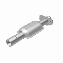 Load image into Gallery viewer, MagnaFlow Direct Fit Catalytic Converter 92-94 GM S10 Blazer Bravada