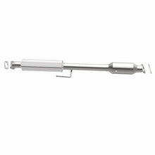 Load image into Gallery viewer, MagnaFlow Direct Fit Catalytic Conv 11-14 Sonata 2.4L Underbody (OEM Grade Federal / EPA Compliant)