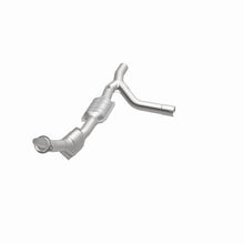 Load image into Gallery viewer, MagnaFlow Direct Fit Catalytic Converter 97-00 Ford Vans 4.2L