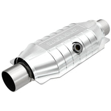 Load image into Gallery viewer, MagnaFlow Universal Catalytic Converter 2.25 Mid O2