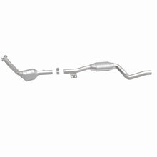 Load image into Gallery viewer, MagnaFlow Direct Fit Catalytic Converter 2003 ML350 3.7L Underbody