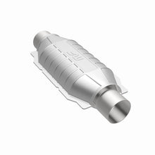 Load image into Gallery viewer, MagnaFlow Universal Catalytic Converter 1.75 W/Air FED