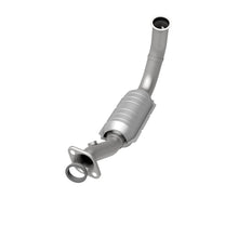 Load image into Gallery viewer, MagnaFlow Direct Fit Catalytic Converter 2004 Liberty P/S frt OEM