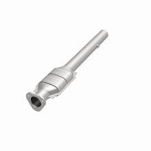 Load image into Gallery viewer, MagnaFlow Direct Fit Catalytic Converter 1999 Ford E250 5.4L