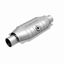 Load image into Gallery viewer, MagnaFlow Universal Catalytic Converter 2 Mid O2