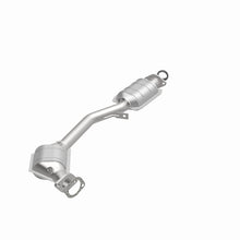 Load image into Gallery viewer, MagnaFlow Direct Fit Catalytic Converter 99-02 Forester 2.5L OEM