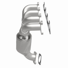 Load image into Gallery viewer, MagnaFlow Direct Fit Catalytic Converter 00-02 Hyundai Accent 1.5L