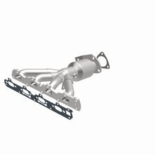 Load image into Gallery viewer, MagnaFlow Direct Fit Catalytic Converter 04-05 Chevrolet Malibu/Classic 2.2L (CA Emissions)