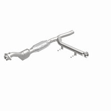 Load image into Gallery viewer, MagnaFlow Direct Fit Catalytic Converter 97-98 Ford Trucks 4.6L