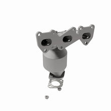 Load image into Gallery viewer, MagnaFlow Direct Fit Catalytic Converter 06-07 Hyundai Sonata 3.3L