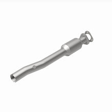 Load image into Gallery viewer, MagnaFlow Direct Fit Catalytic Converter 99-01 E350 Van 5.4/6.8L
